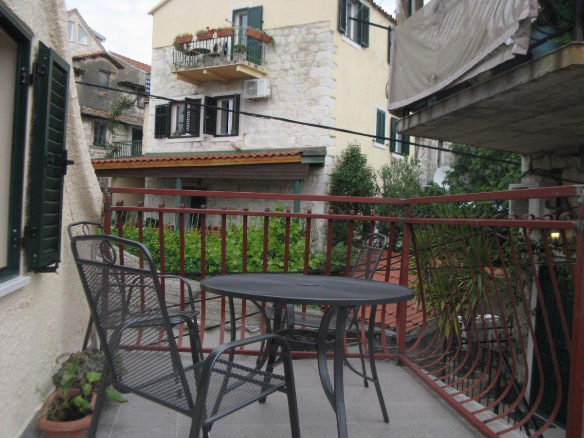 Apartment Matejuska Split Exterior photo